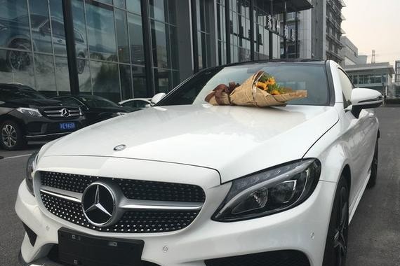 就是爱奔驰C200 coupe提车