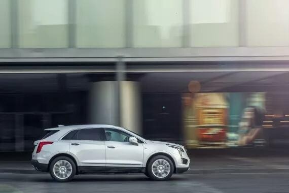 2.0T发动机269马力，动力强还省油，这款豪华SUV大家抢着买！