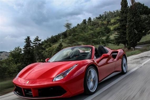 三款不同级别的“马”车，你看上哪款？