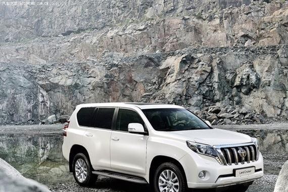 你的独特注定出众！普拉多音响改装提升低频加装8音度8S超薄低音