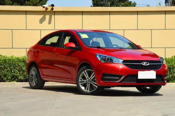 8万，选帝豪GL还是艾瑞泽5?