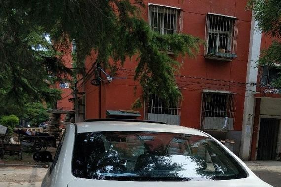 去年14万买的日产轩逸，现在真的后悔死！