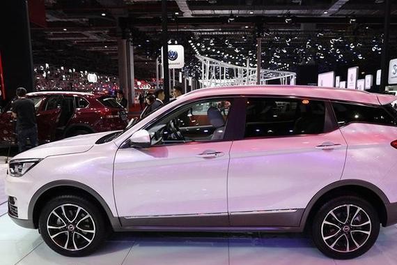 这车看脸值30, 看内饰值60, 上市7万, 基本没传祺GS4啥事