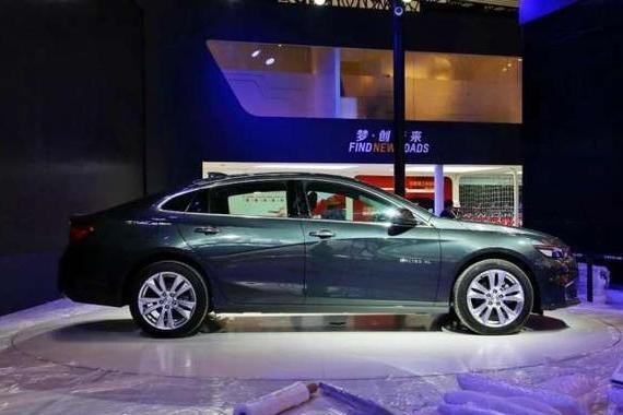 这车刚上市就降4万, 仅售14万果断放弃新迈腾!