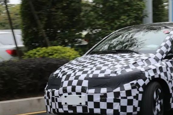 宋楠：研判腾势500电动汽车技术状态与市场定位