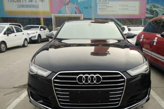 小伙花39万买辆丐版奥迪A6L, 上牌师傅看到车尾处也忍不住笑了