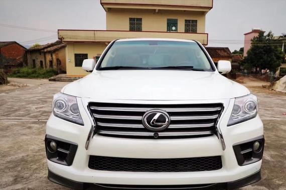 市场价134万，现今仅售30万，驾驶5年贬值了百万，车主无奈想转手