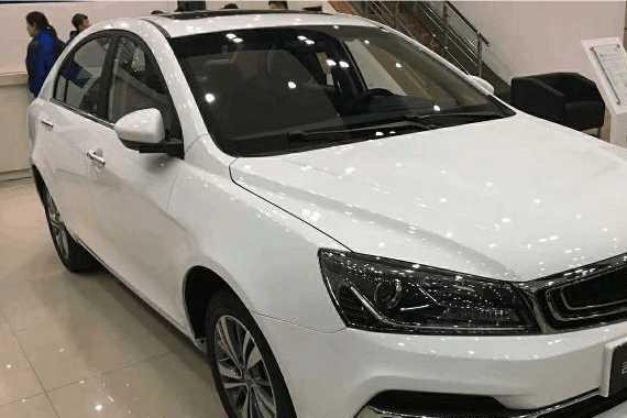 18款吉利帝豪到店, 颜值大升级, 配全液晶仪表盘, 老款车主要后悔