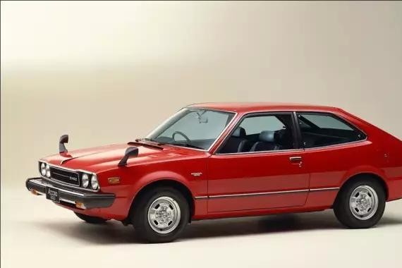 一代经典本田雅阁，从第一代到第十代，你最爱的是哪款？