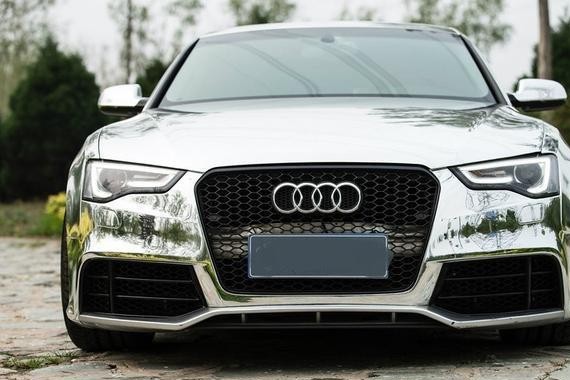 全新奥迪A5改装车衣，绝对想象不到的“亮”！