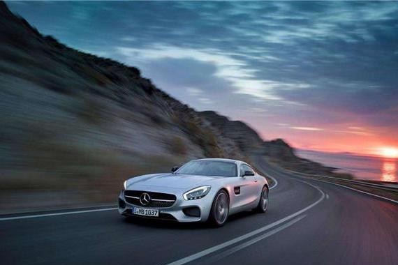 奔驰领衔全球奥迪领衔中国，宝马怎么了？