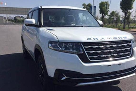 国产出神车, 外形像路虎, 配置豪华仅售6万