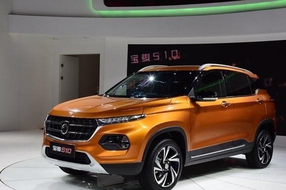 吉利都眼红了，30年都难见的黑马，已经彻底打败GS4，快超过H6