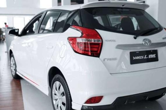 最良心合资车，百里油耗5.2L，颜值比polo还高，标配的丰田致炫