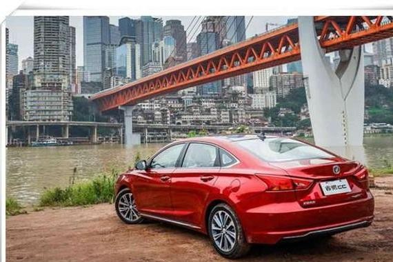 外号国产雷克萨斯，上市前骂声不断！结果上市半个月狂卖10000台