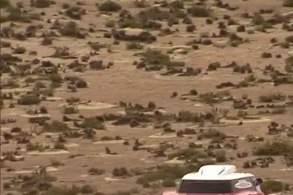 视频丨2018达喀尔SS6汽车摩托车组-玻利维亚荒原的征程