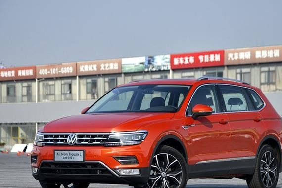 热销榜排在前列的高性价比合资车 外观大气空间宽敞 配置丰富