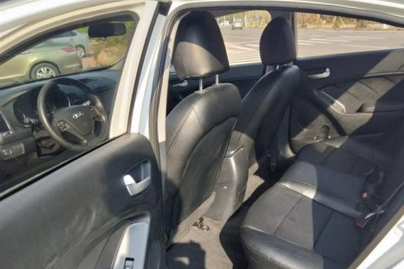 落地价15万，现在只需8万，无钥匙启动系统，无钥匙进入系统