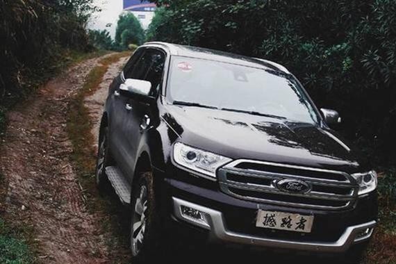 买不起普拉多不如选它! 车身4米9, 非承载四驱配差速锁, 仅24万起