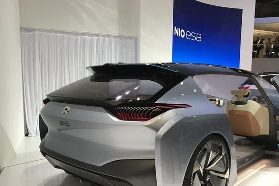 宝马哈拉尔德·克鲁尔圣诞前夕高调宣布：电动汽车销量超过10台