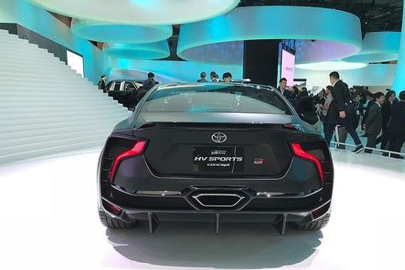 丰田86二代上线？“屁股”让911汗颜，搭宝马发动机是说笑？