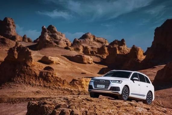 这个时候，故国南北的四时才更显清楚