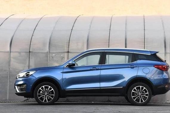 国产“X5”SUV, 年轻动感才卖6万起!