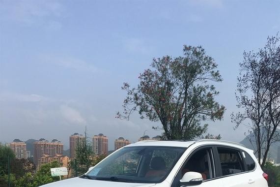 雪白的你，雪白的X5！