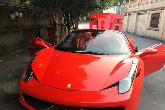 怒提法拉利458 Spider，梦想实现了，忍辱多年值了