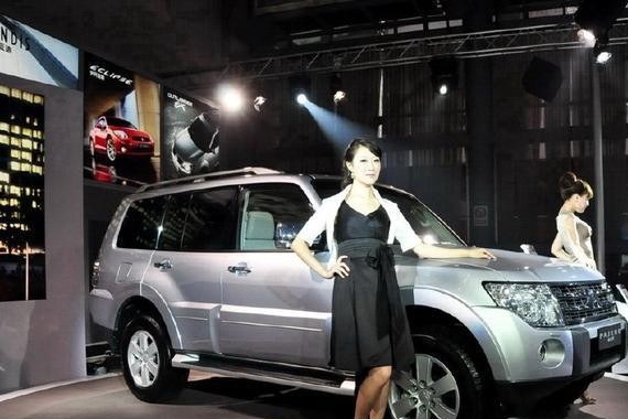 这才是开不坏的越野王，难怪普拉多最怕它，关键是售价令人感动