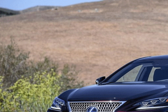 这辆车代表着日本顶级造车工艺 BBA看到后表示在颤抖！