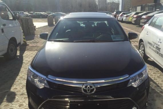 放弃日产轩逸和大众朗逸，咬牙加钱提了这车，家里人都挺满意的！