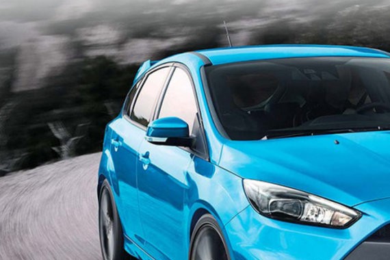 老爸说，别人买福特福克斯才10多万，你买的怎么40多万？