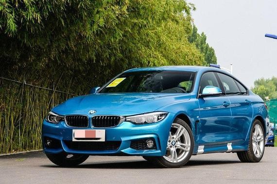 开黑的宝马4系车，超高颜值轿跑！实用满分价格却是差评！