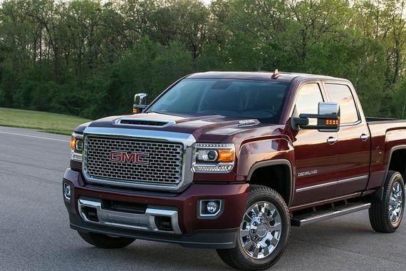 年度最佳？脚踩福特F-350的GMC今年能否实力问鼎！