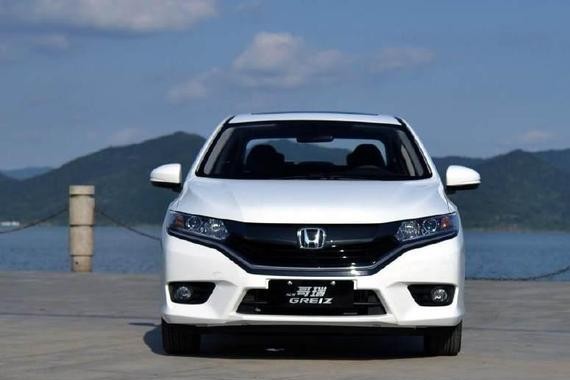 嫌帝豪油耗高 长安逸动动力小，给您推荐一款8万元的合资轿车！