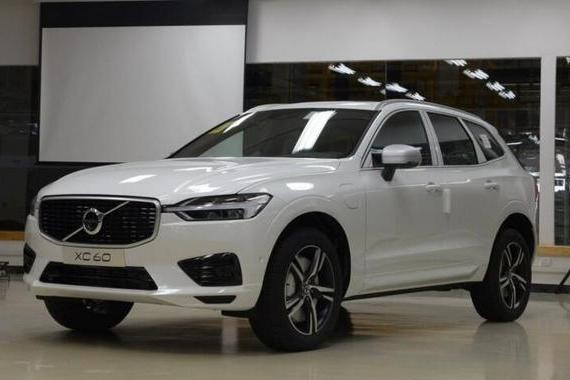 沃尔沃全新XC60售价公布，38万起，奥迪Q5笑了