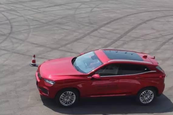 “驭享WEY来”VV7c/VV7s尊享试驾会圆满成功