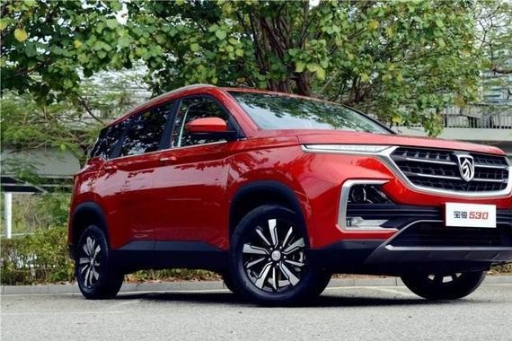 宝骏530的价格公布后，吉利哈弗比亚迪都慌了，这是要打价格战啊