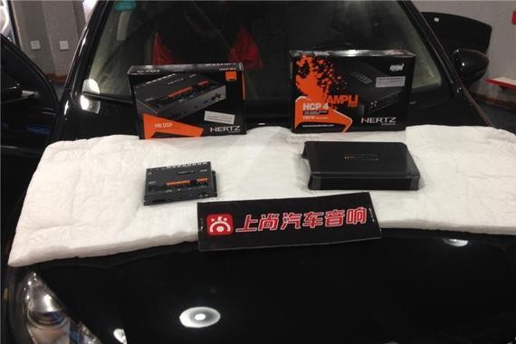 任谁听了都会走火入魔的纯进口德国RS！西安大众高尔夫6音响改装