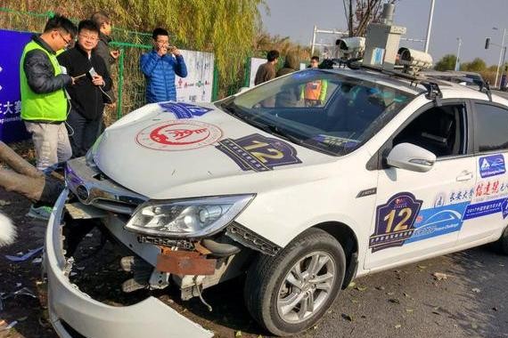 中国智能车大赛事故频发，自动驾驶汽车我们应该妥协吗