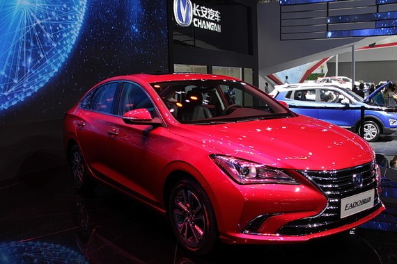 长安全新逸动将于明晚发布 上半年上市