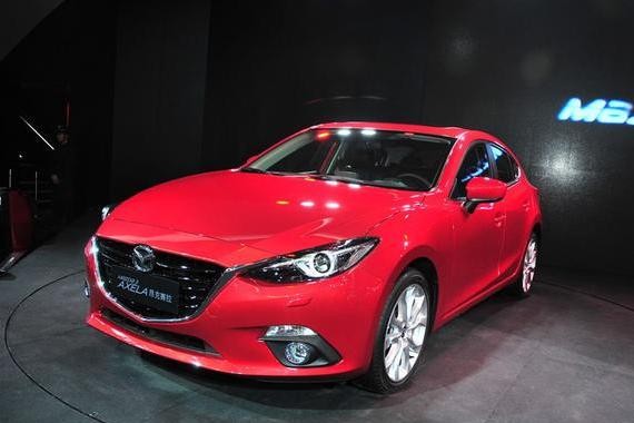 15万买车，不甘平庸，就选这4台漂亮又好开！