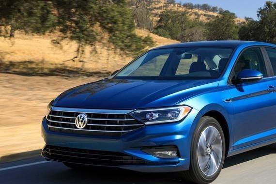 速腾可以淘汰了！大众自己把自己给玩死了