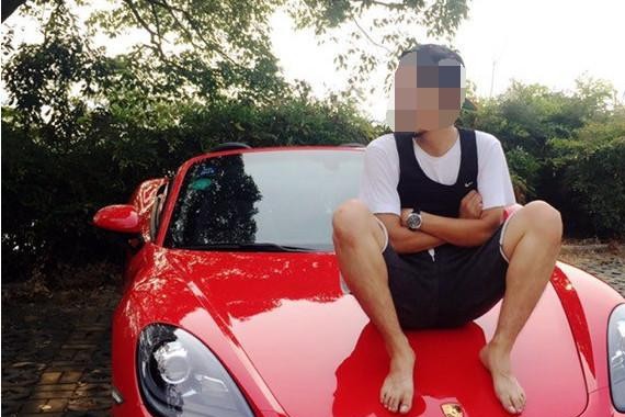 花75万买辆保时捷718, 女友坐在车内嫌太吵, 车主直言很享受