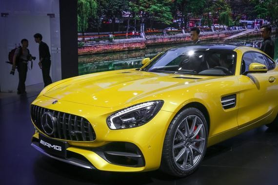 土豪又多了一个新玩具，成都车展奔驰新款AMG GT系列正式上市！