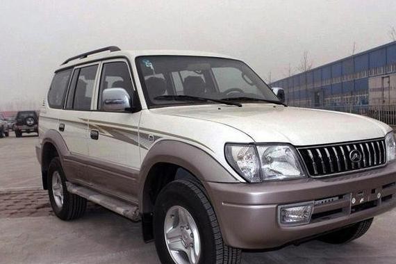 去年卖35台，想不到今年更惨，终于卖出了一台，老霸道脸都丢大