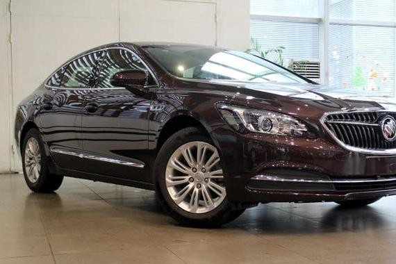 全国最具良心的B级车，2.0T+9AT，配置吊打帕萨特，终端18万起