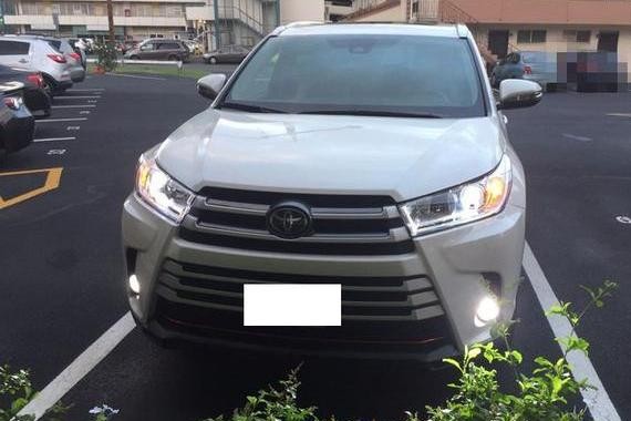 实拍2018款丰田汉兰达，这霸气又可以称霸5年了