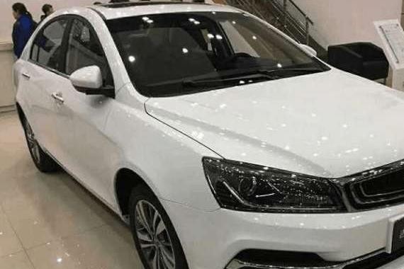 新款帝豪到店, 外观甩老款十条街, 配全液晶仪表盘, 7万多很值